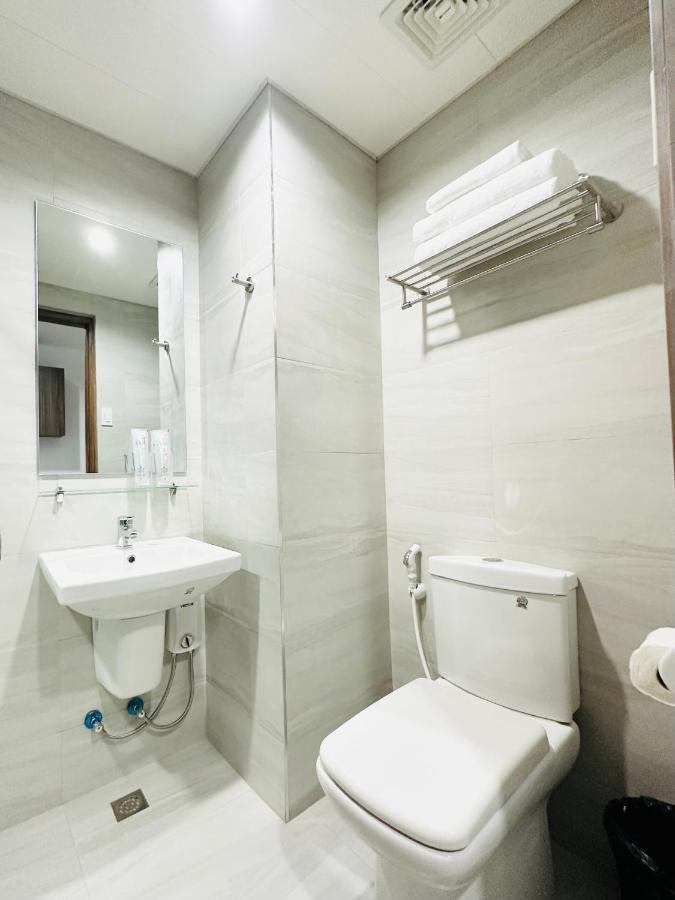 Mangrove Residences Mactan Punta Engano  Ngoại thất bức ảnh